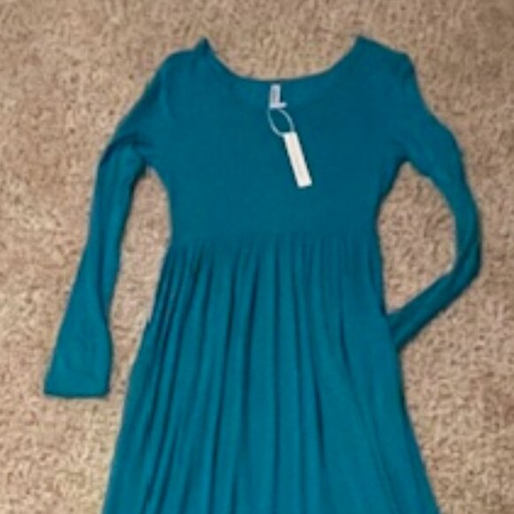 VIISHOW Teal Green Maternity Maxi Dress – XS – NWT - Picture 1 of 2